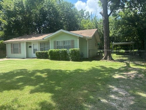 501 3rd St, Terrell, TX, 75160-2011 | Card Image