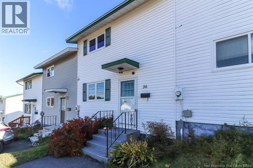 36 St Anne St, Saint John, NB, E2J3X2 | Card Image