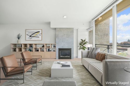 301-15445 Vine Ave, White Rock, BC, V4B2T3 | Card Image