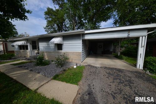 11 Beverly Heights Street, Mt Vernon, IL, 62864 | Card Image