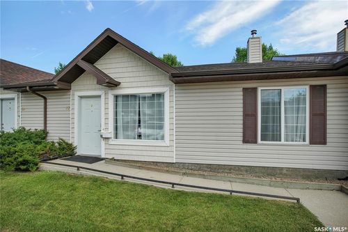 12-135 Keedwell St, Saskatoon, SK, S7W0A3 | Card Image