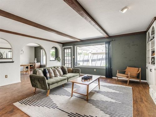 6317 Overcourt Mnr, Oklahoma City, OK, 73132-2622 | Card Image