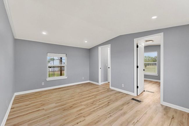 UNSTAGED. primary bedroom | Image 25