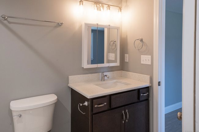 1250 Ellington Rd, House other with 3 bedrooms, 2 bathrooms and 11 parking in South Windsor CT | Image 36