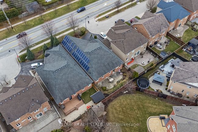 397 Burloak Dr, House other with 3 bedrooms, 3 bathrooms and 2 parking in Oakville ON | Image 39