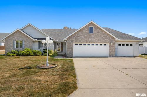 3902 S Sheffield Rd, Bartonville, IL, 61607-2192 | Card Image