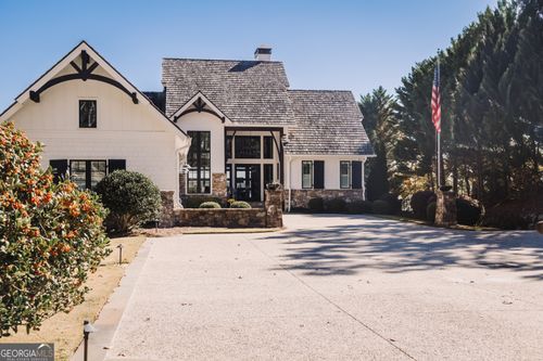 8819 Ford Ln, Gainesville, GA, 30506-5971 | Card Image