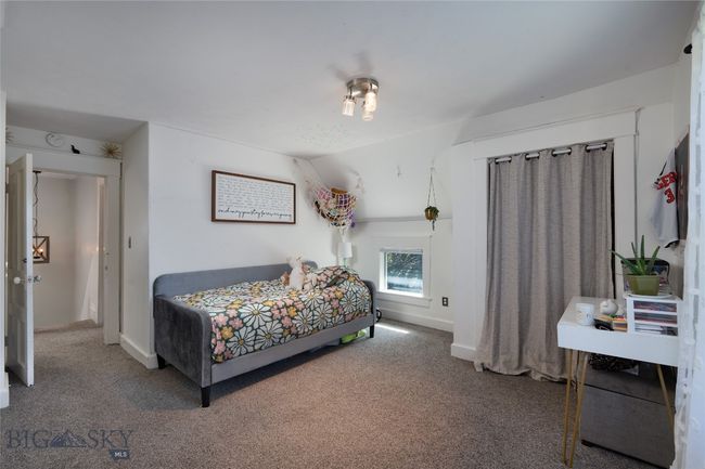 Upstairs Bed 2 | Image 23