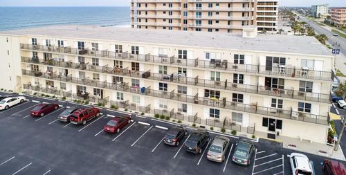 unit-424-3727 S Atlantic Ave, DAYTONA BEACH SHORES, FL, 32118 | Card Image