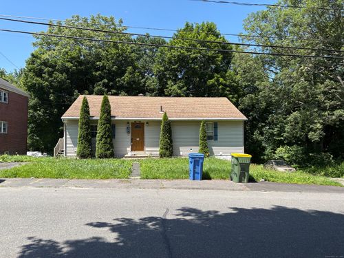 24 Birch St, Waterbury, CT, 06704-3806 | Card Image