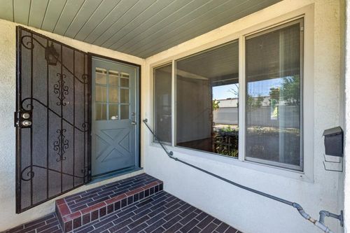 4321 39th Ave, Sacramento, CA, 95824-2824 | Card Image