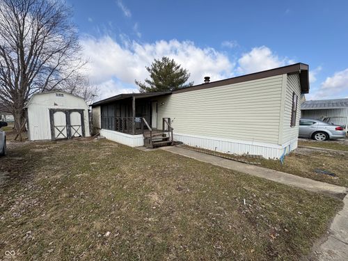 3083 Van Bibber Lake Est, Greencastle, IN, 46135-8905 | Card Image