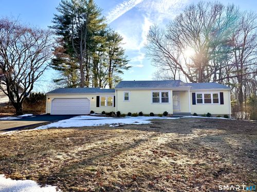 275 Dayton Rd, Trumbull, CT, 06611-1801 | Card Image