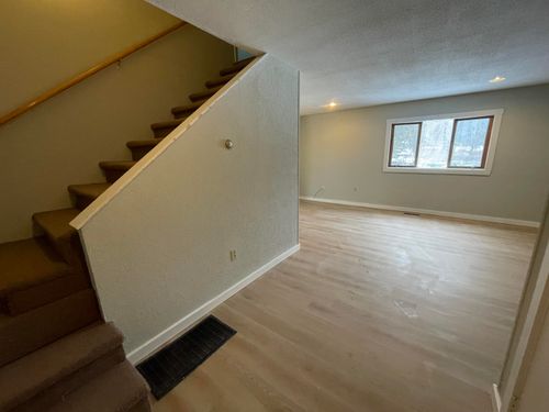 apt-6-46 Terrill St, Rutland, VT, 05701-4120 | Card Image