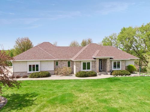 1755 Waconia Pkwy S, Waconia, MN, 55387-8602 | Card Image