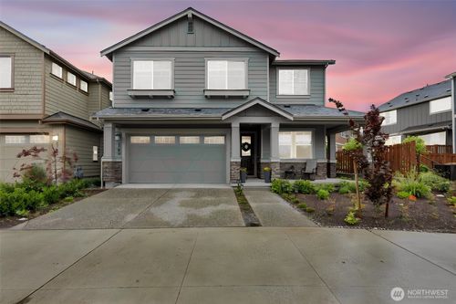 1703 14th Pl Ne, Issaquah, WA, 98029-7887 | Card Image