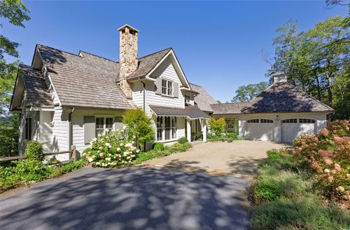 486 Kerry Hill Rd, Cashiers, NC, 28717 | Card Image