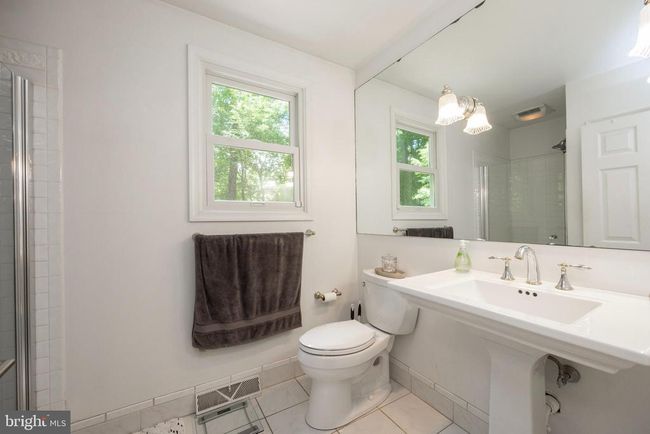 79 Deer Path, House other with 4 bedrooms, 3 bathrooms and null parking in KENNETT SQUARE PA | Image 27