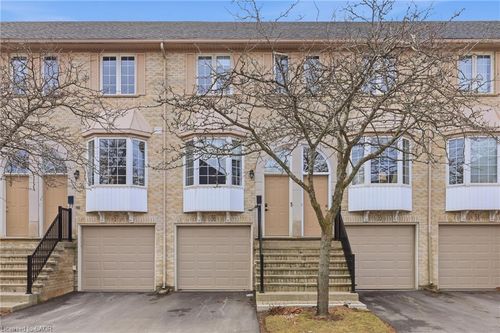 56-3480 Upper Middle Rd, Burlington, ON, L7M4R7 | Card Image