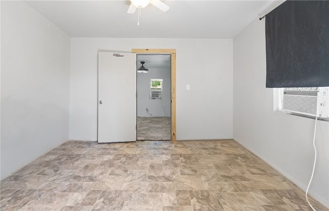 3613 Berkeley Dr, House other with 3 bedrooms, 2 bathrooms and 2 parking in Corpus Christi TX | Image 17