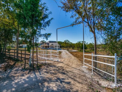 2860 County Road 312, Cleburne, TX, 76031 | Card Image