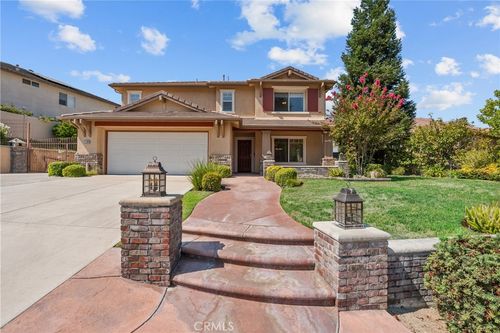 21190 Cimarron Way, Santa Clarita, CA, 91390-5738 | Card Image