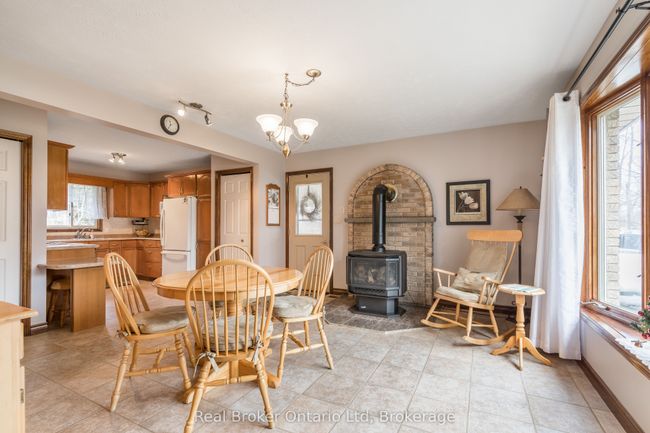 203 Sideroad 5, House other with 3 bedrooms, 2 bathrooms and 2 parking in Bruce ON | Image 15