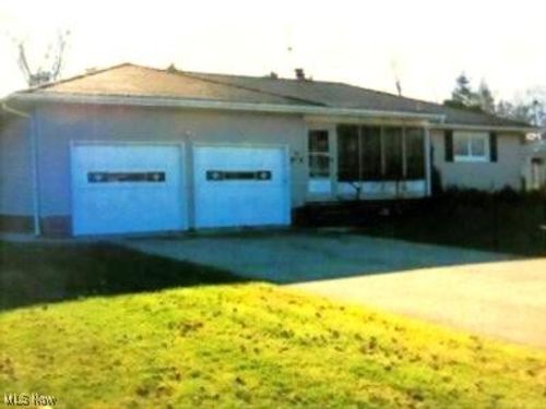 210 Highland Dr, Medina, OH, 44256-3119 | Card Image