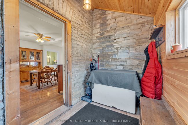 11 Water St, House other with 3 bedrooms, 2 bathrooms and 2 parking in Newburgh ON | Image 16