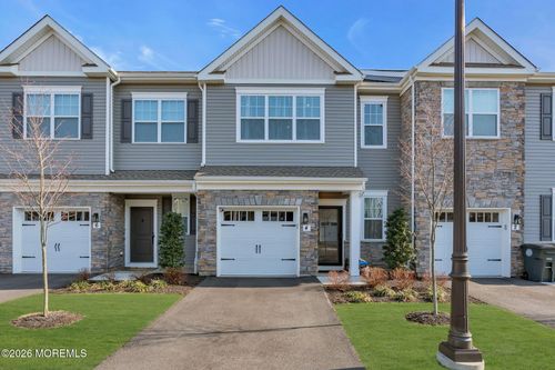 4 Chapel Ln, Neptune, NJ, 07753-7028 | Card Image