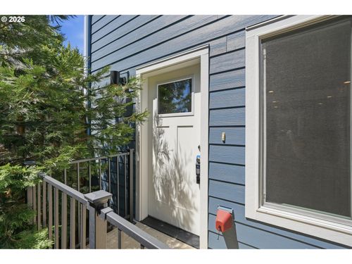 b-3769 Se 43rd Ave, Portland, OR, 97206 | Card Image
