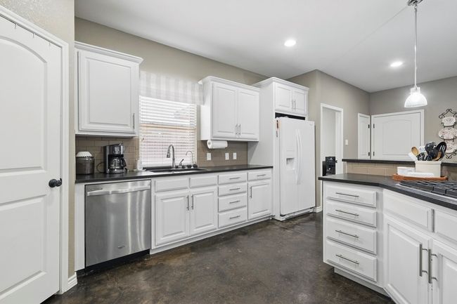 6010 Llano Ct, House other with 4 bedrooms, 3 bathrooms and 2 parking in Midland TX | Image 15