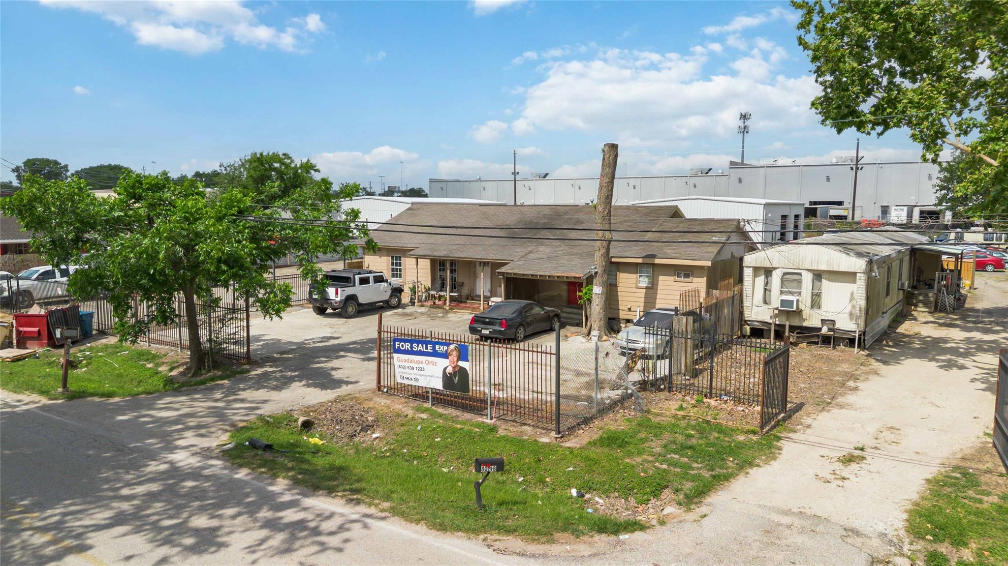 Residential Income in Houston