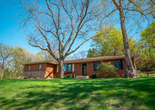 1505 Woodland Dr, Red Wing, MN, 55066-2945 | Card Image