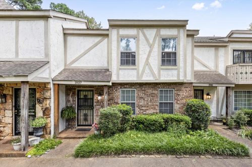 46-1937 Innsbruck Dr, Germantown, TN, 38138-2877 | Card Image