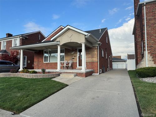 5476 Orchard Ave, Dearborn, MI, 48126-3053 | Card Image