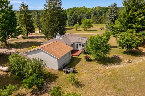 3703 S Carmean Rd, Thompsonville, MI, 49683-9326 | Card Image