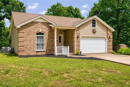 69 Woodlan Dr, Morgantown, KY, 42261-8130 | Card Image
