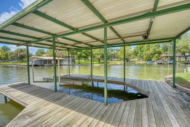 132 Glen Oaks Dr, House other with 2 bedrooms, 2 bathrooms and null parking in Sunrise Beach TX | Image 25