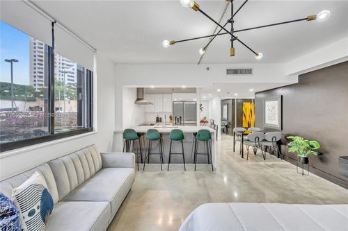 apt-409-540 Brickell Key Dr, Miami, FL, 33131-2637 | Card Image