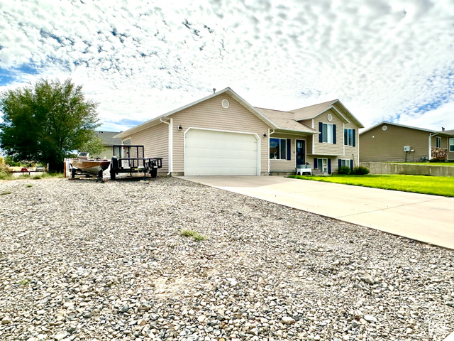 4100 , Vernal, UT 84078