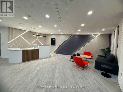 302-15-3390 S Service Rd, Burlington, ON, L7N3J5 | Card Image