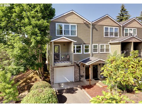 a-2768 Se 87th Ave, Portland, OR, 97266-1581 | Card Image