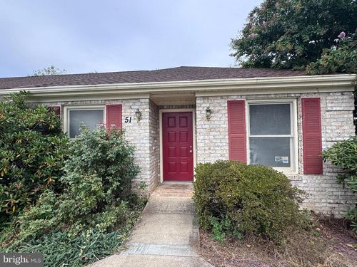 51 Maddex Dr, Shepherdstown, WV, 25443-4322 | Card Image