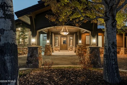 685 Hollyhock St, Park City, UT, 84098-5578 | Card Image