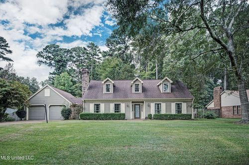 311 Glen Cove Rd, Brandon, MS, 39047-6339 | Card Image