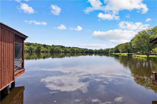 8 Northlake Cir, Peachtree City, GA, 30269-1412 | Card Image