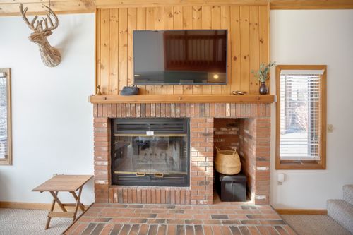 34-18 Ridge Drive C, North Woodstock, NH, 03262 | Card Image