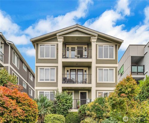 c-2230 Yale Ave E, Seattle, WA, 98102-3491 | Card Image