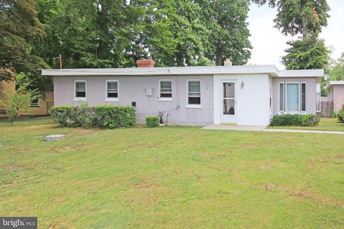 513 Cherry Tree Rd, ASTON, PA, 19014 | Card Image